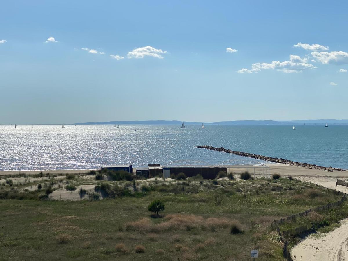 Front De Avec Vue Panoramique ! Appartement *